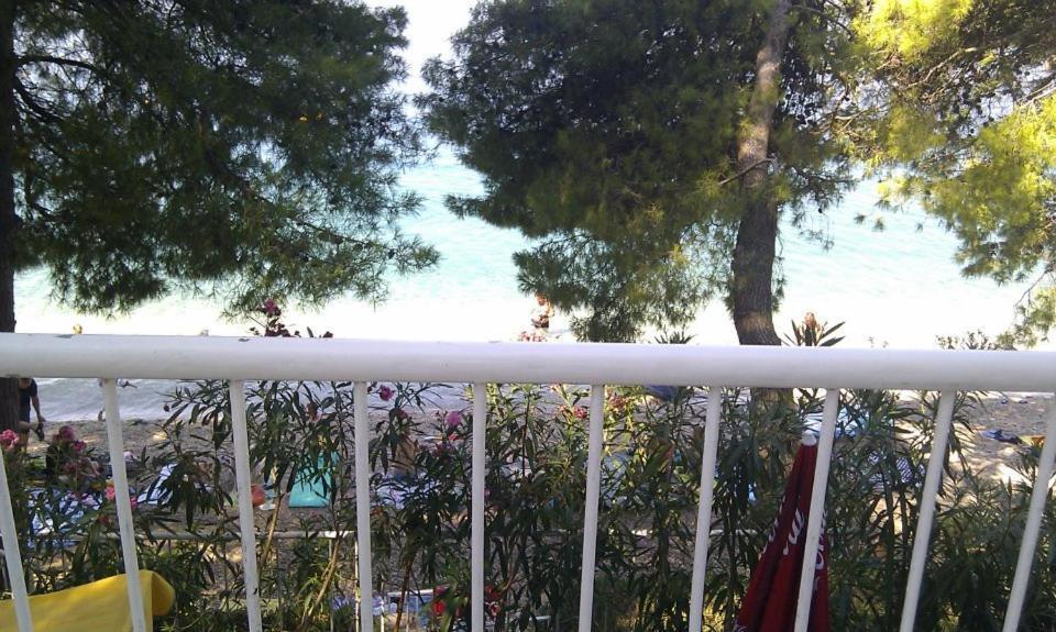 Apartman On The Beach - Nemira, Omis Leilighet Eksteriør bilde